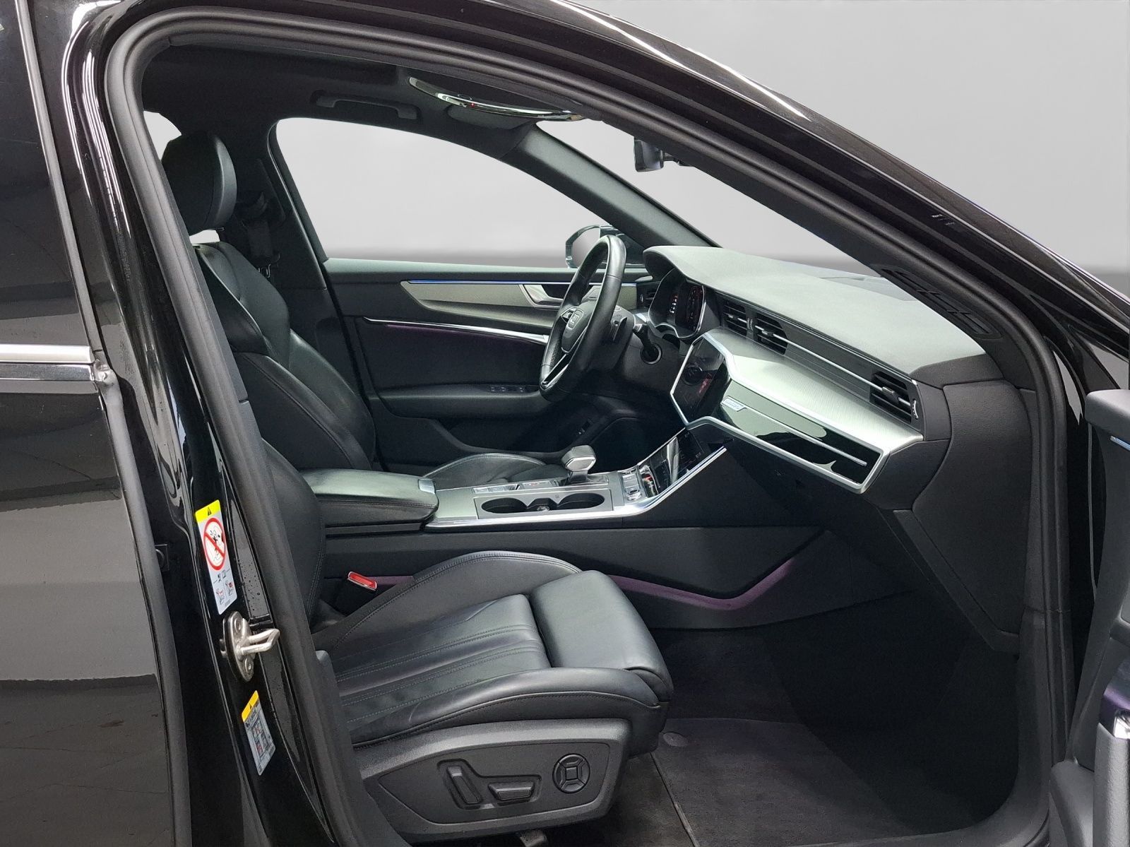 Audi A6 Avant 55 TFSI Q SPORT LUFT PANO ASSIST AHK LM foto 4