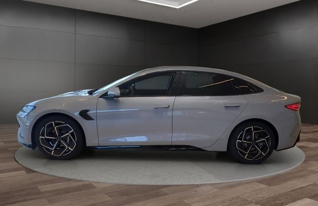 BYD Seal Excellence*AWD*Navi*Pano*ACC*360Kamera foto 3