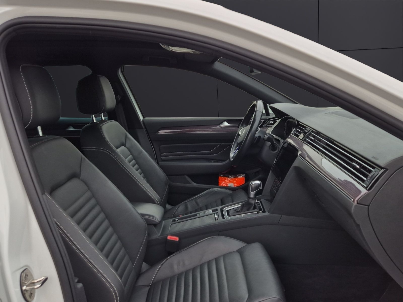 Volkswagen Passat Variant GTE R-Line Standhzg MatrixLED AHK foto 12