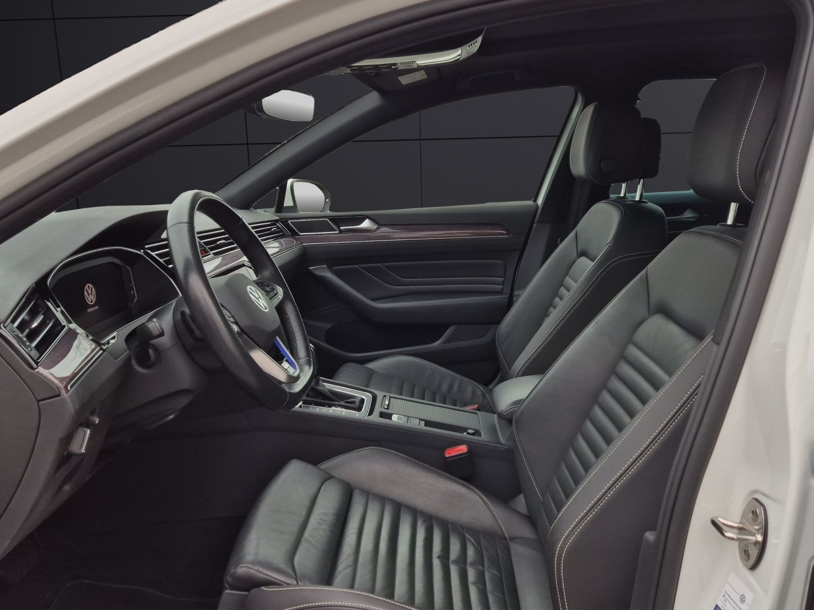 Volkswagen Passat Variant GTE R-Line Standhzg MatrixLED AHK foto 10
