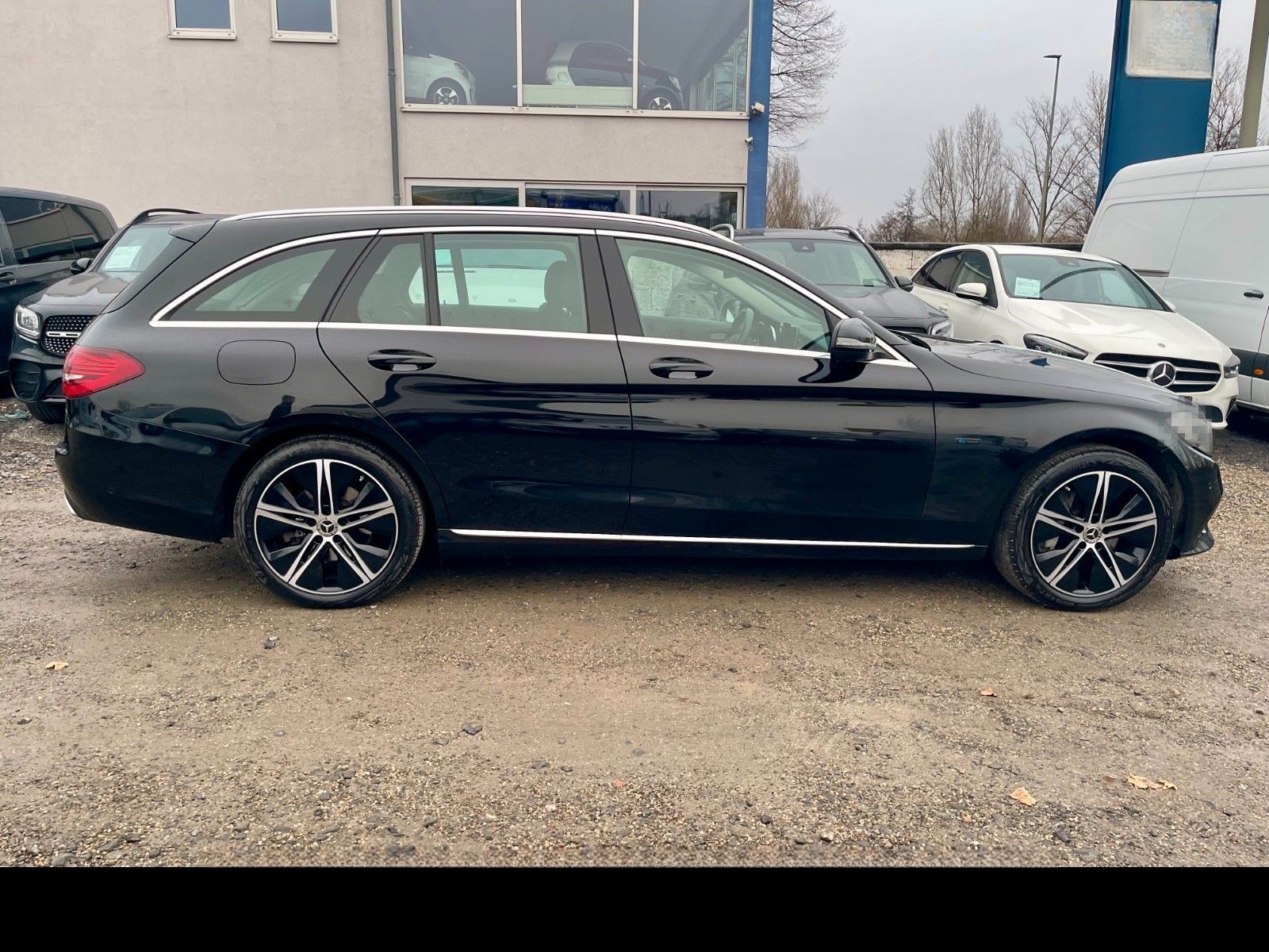 Mercedes-Benz C 300DE T 9G-TRONIC*LED*AHK*RFK*AVANTGARDE*TEMPO foto 7