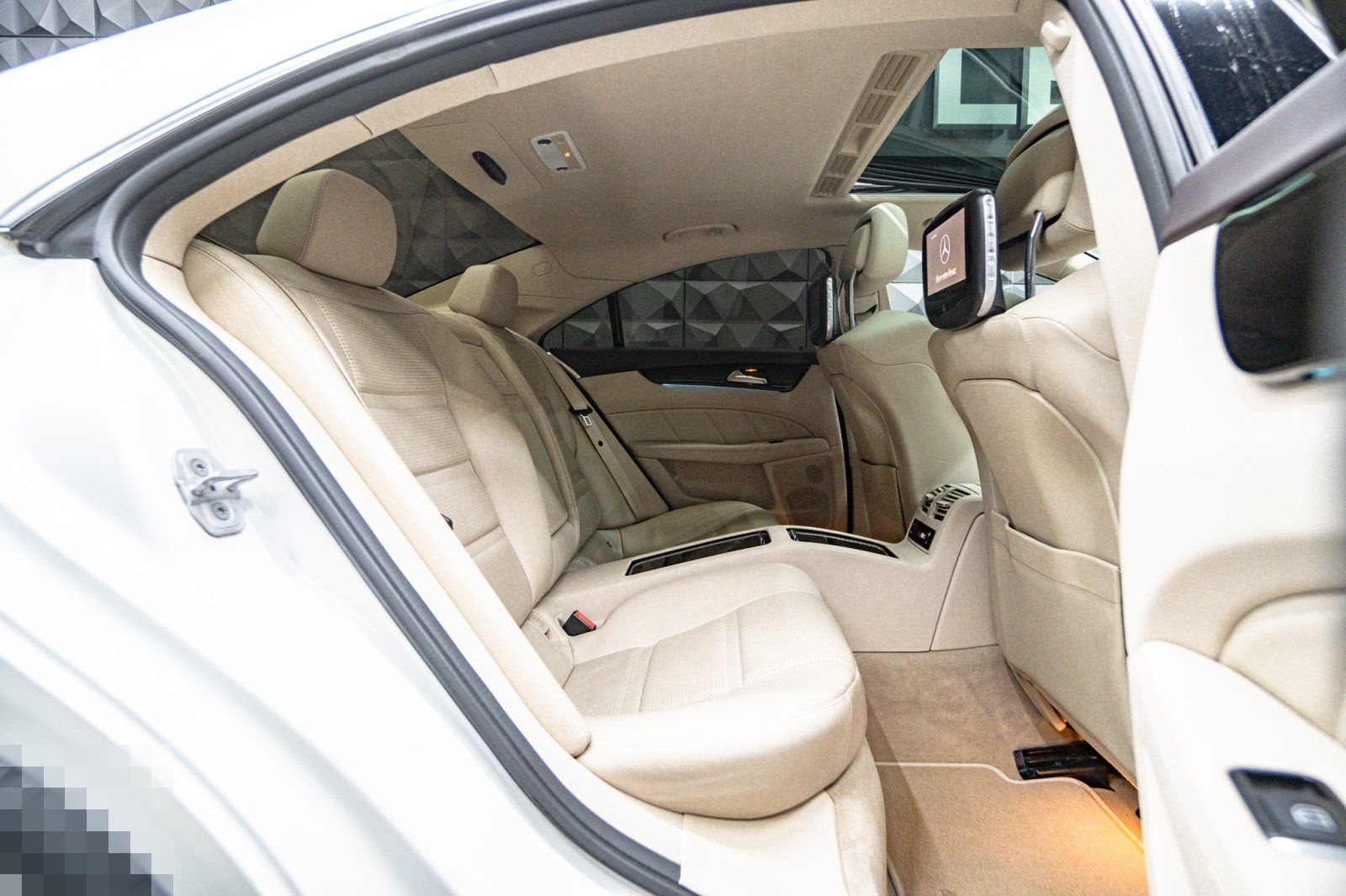 Mercedes-Benz CLS 63 AMG 4Matic *MAGNO* PERFORMANCE* foto 17