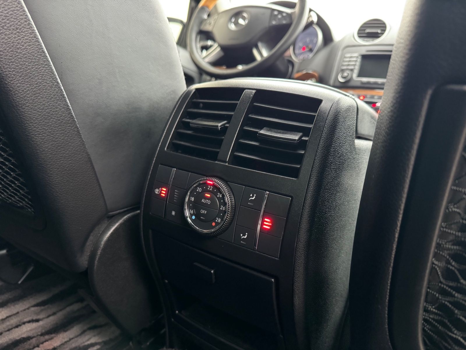 Mercedes-Benz GL 500 4Matic V8 AUTOMATIK 7-SITZER foto 24