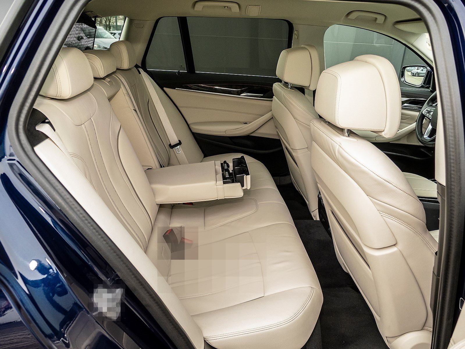 BMW 530d xDrive T. Luxury Line ACC HUD SoftClose Kam foto 18