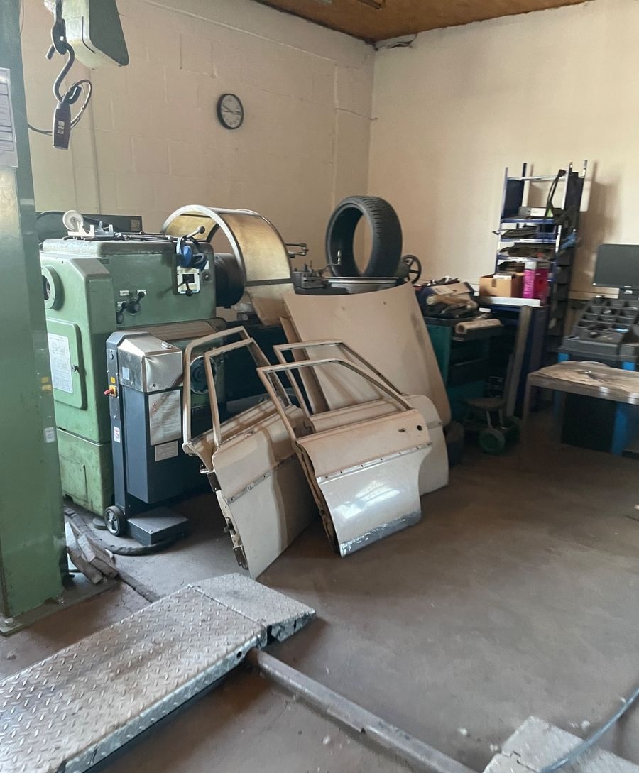 Mercedes-Benz 220 foto 10