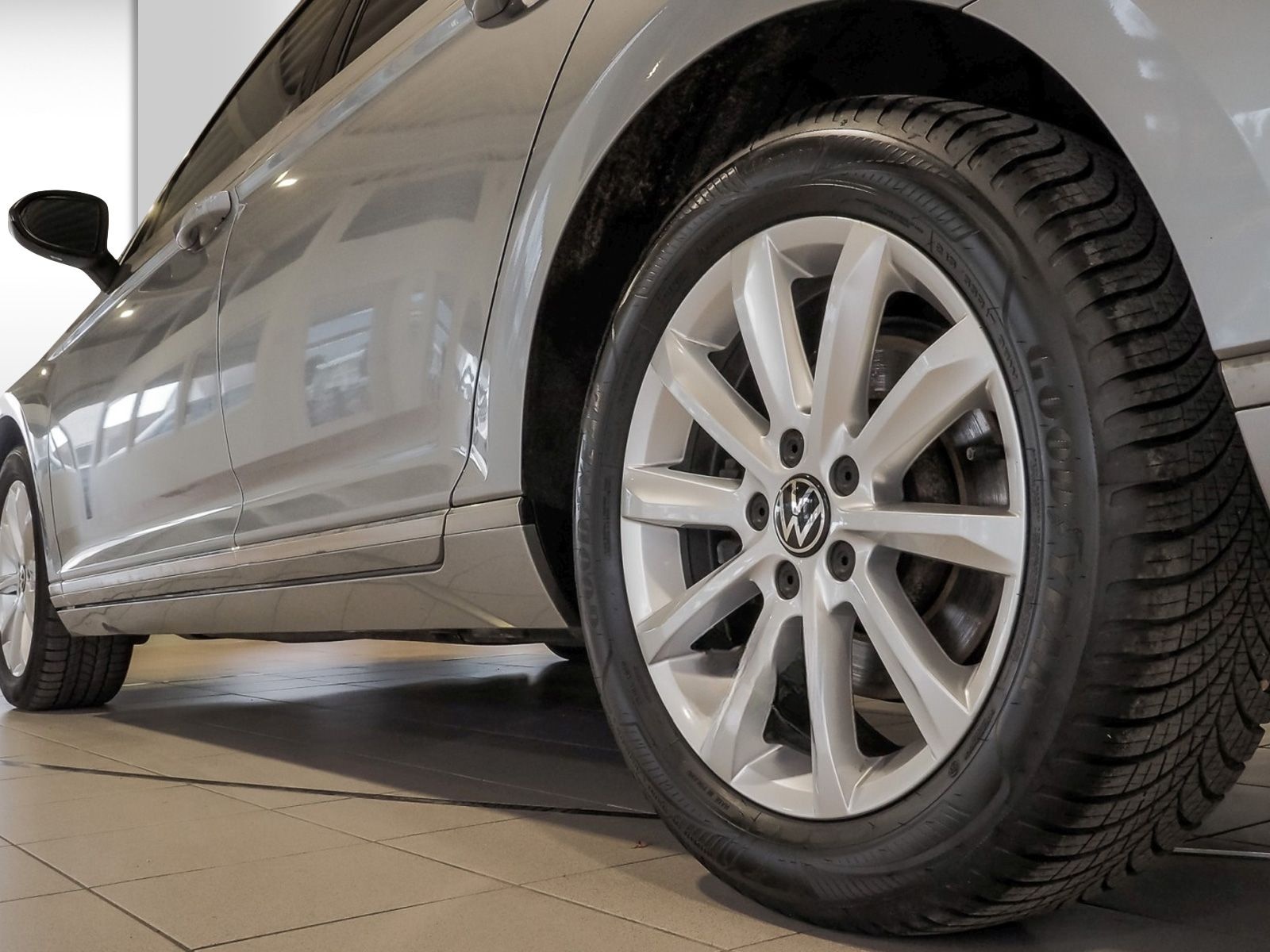 Volkswagen Passat Variant 2.0 TDI DSG Elegance-Navi*AHK*Kam foto 5