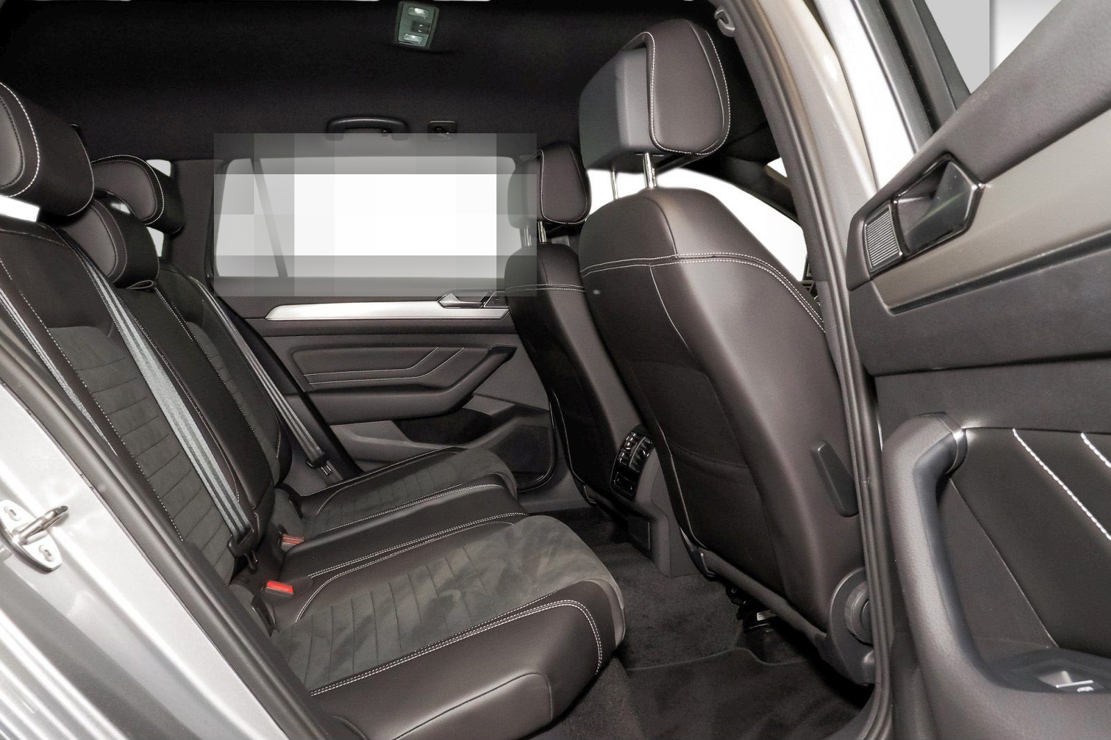 Volkswagen Passat Variant 2.0 TDI DSG Elegance-Navi*AHK*Kam foto 9