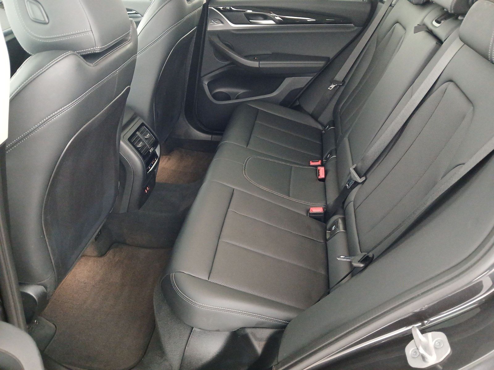 BMW X3 xDrive30e Navi Kamera Sportsitze LED foto 11