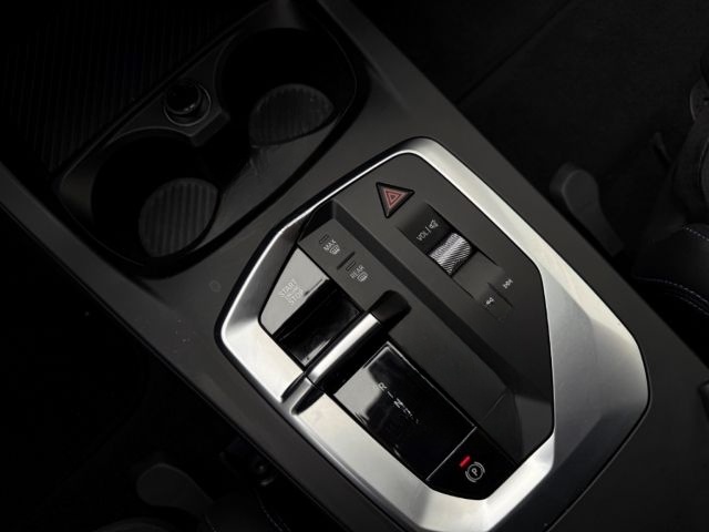 BMW 120 i M-Sport SR19'' AHK H/K ParkAss Ad-M-Fw. DA foto 9