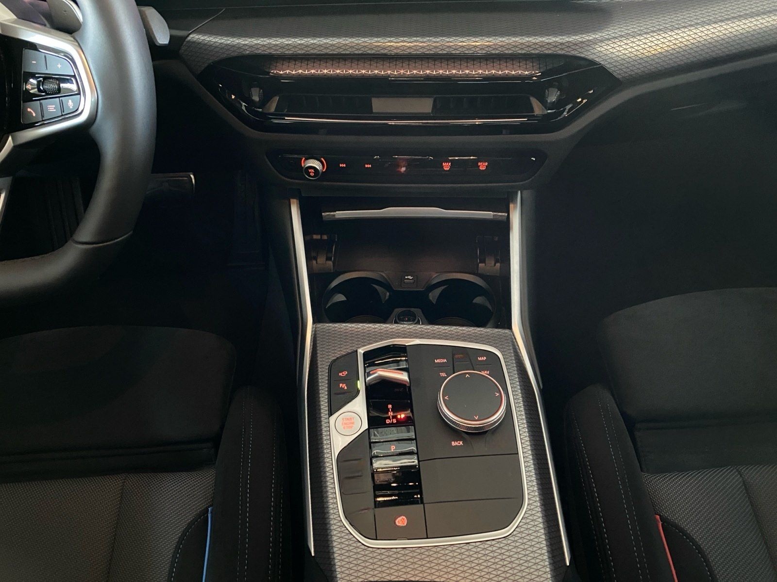 BMW 320i Touring M Sport AHK LiveCockpitProf Kamera foto 9