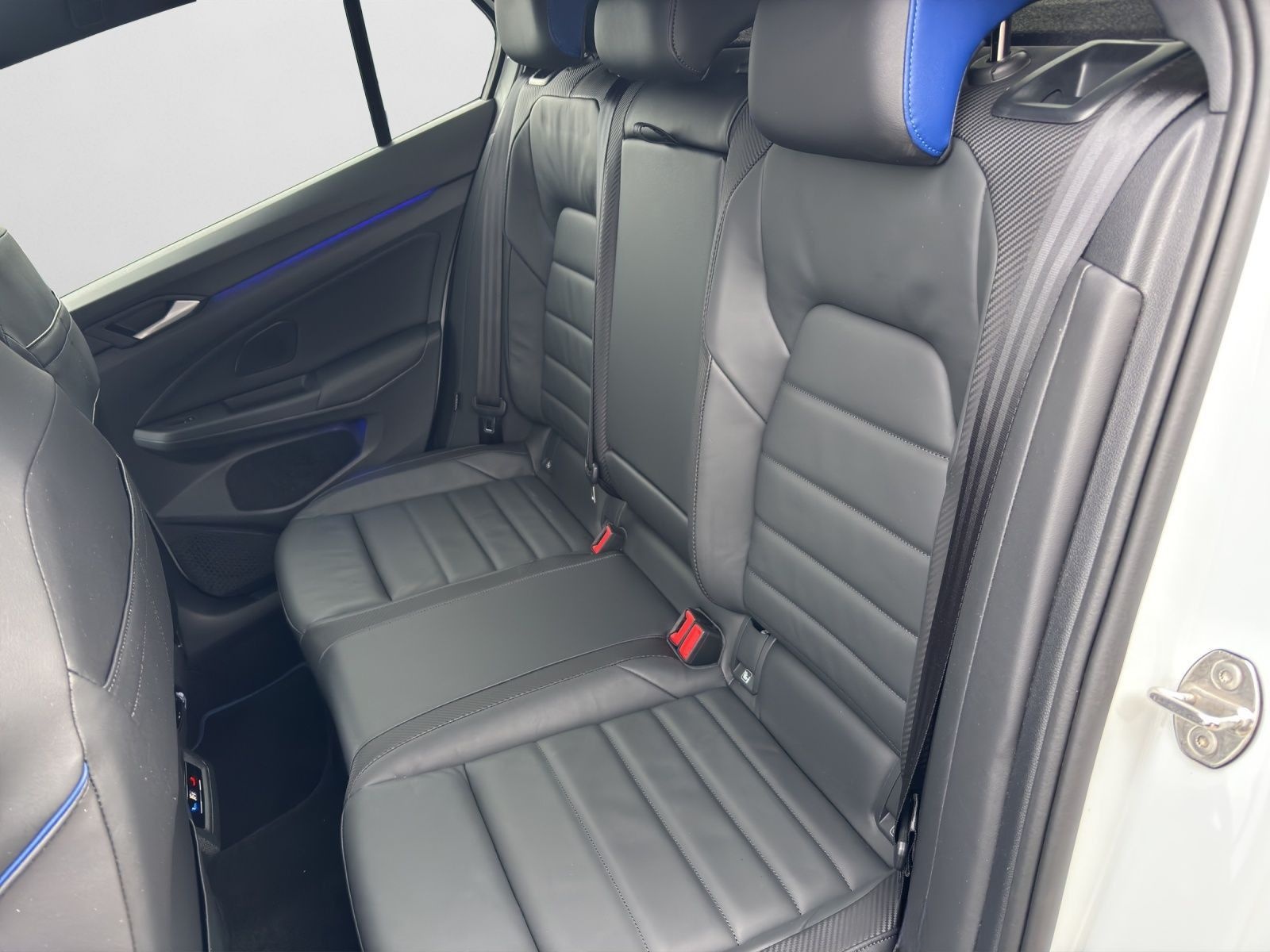 Volkswagen Golf R VIII 20 YEARS PAN NAVI IQ-LIGHT NAVI SHZ foto 14