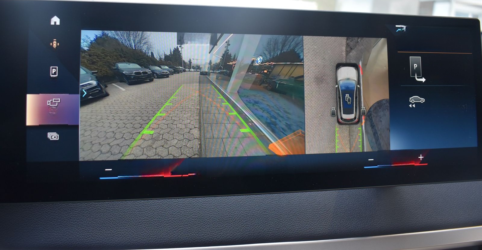 BMW iX xDrive40 Sportpaket HK HiFi DAB Pano.Dach foto 18