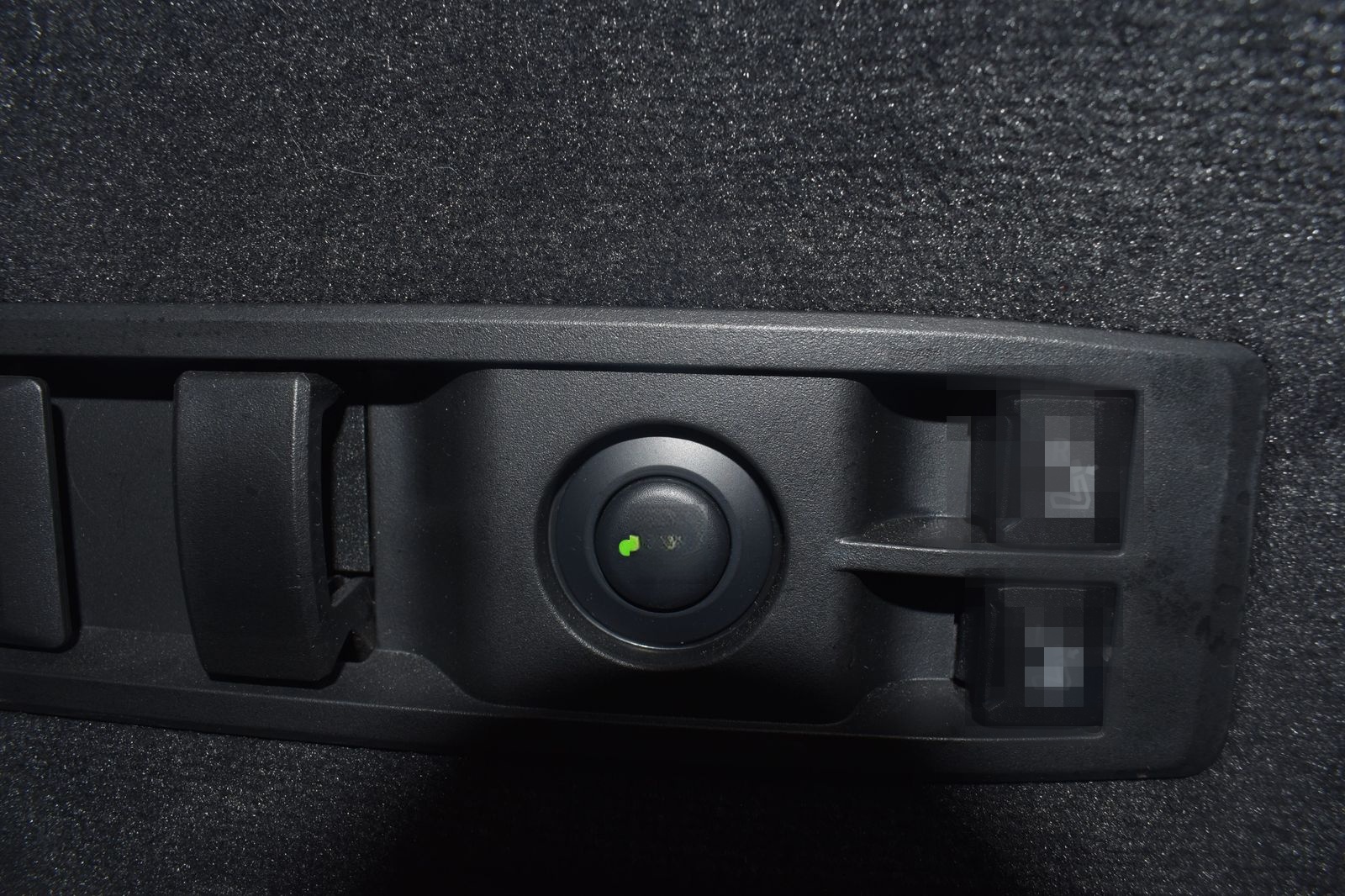 BMW iX xDrive40 Sportpaket HK HiFi DAB Pano.Dach foto 24