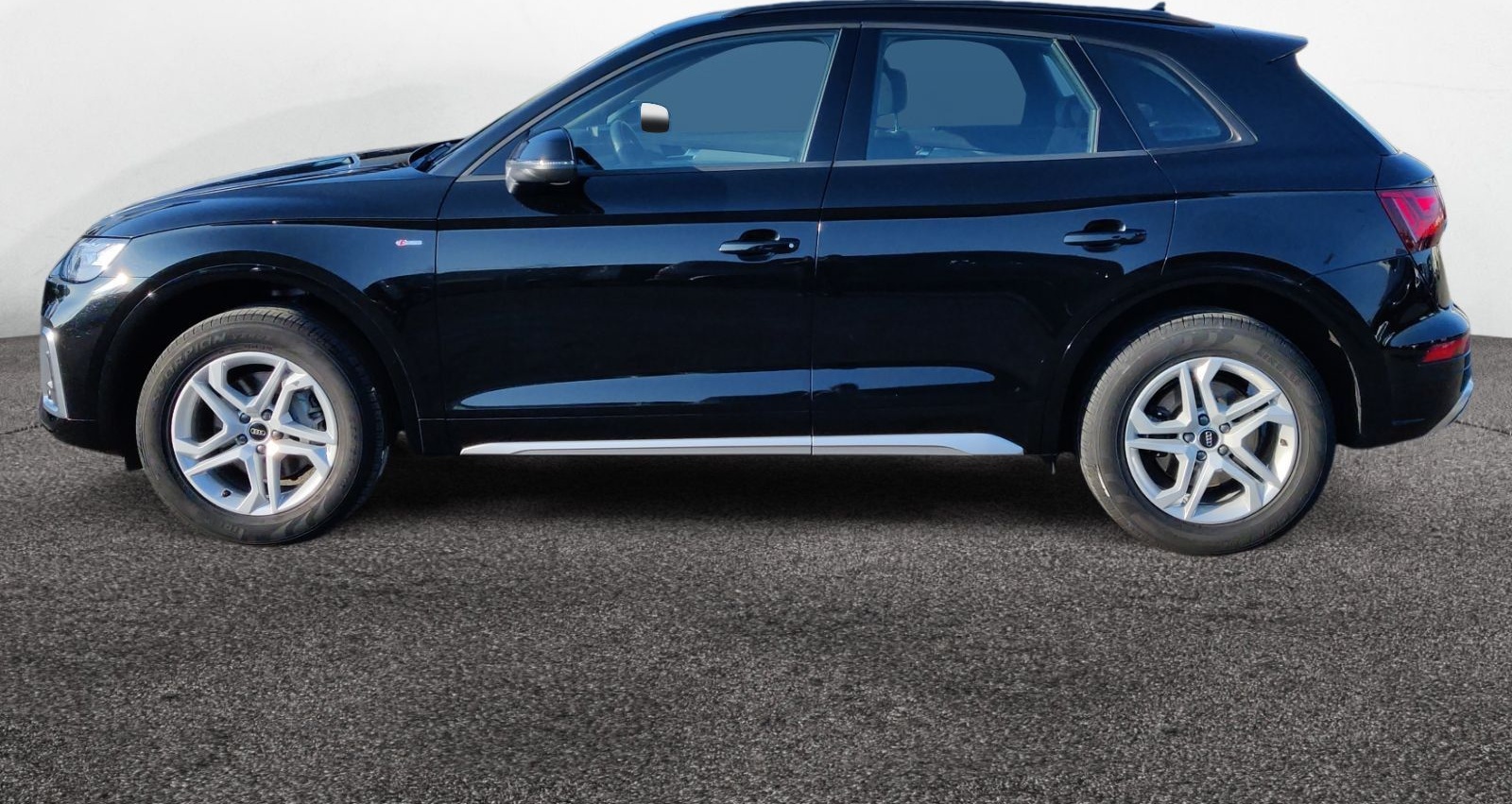 Audi Q5 40 TDI quattro S line S-tronic AHK Matrix foto 3