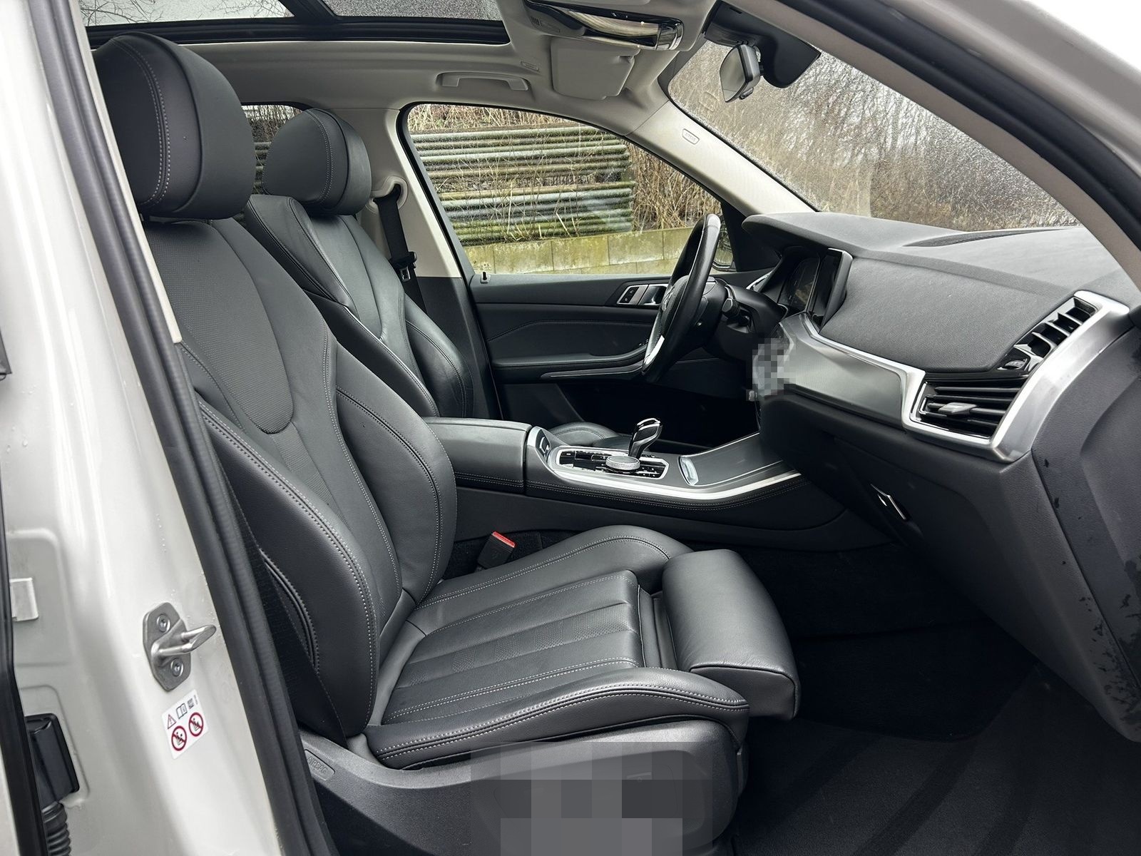 BMW X5 xDrive30d Panorama AHK Sport eSitze Adapt LED foto 17
