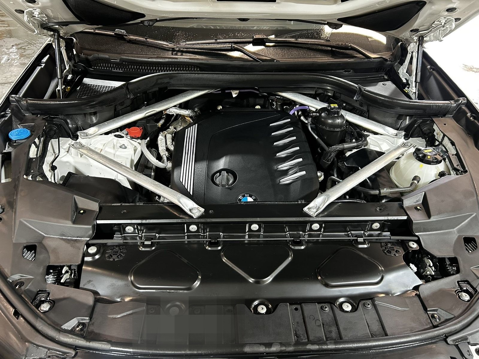 BMW X5 xDrive30d Panorama AHK Sport eSitze Adapt LED foto 23