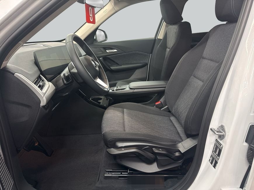 BMW X1 sDrive20i Aut. 115 kW, 5-türig foto 11