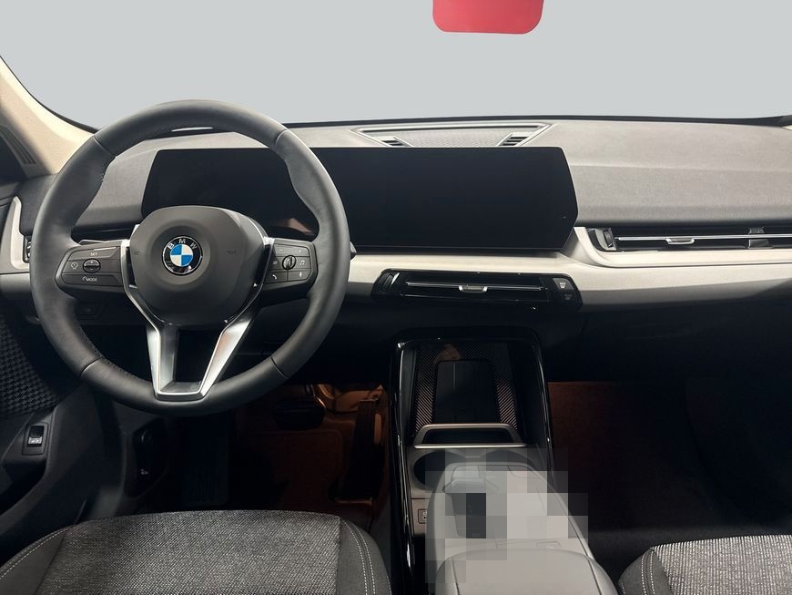BMW X1 sDrive20i Aut. 115 kW, 5-türig foto 15