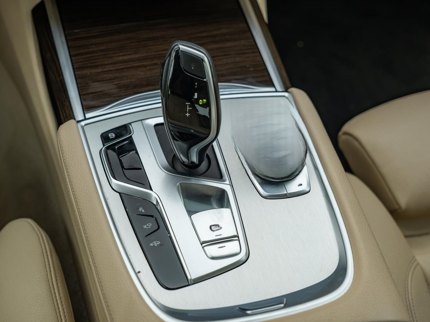 BMW 740 7-serie 740i High Executive | 56000 km | Sch foto 16