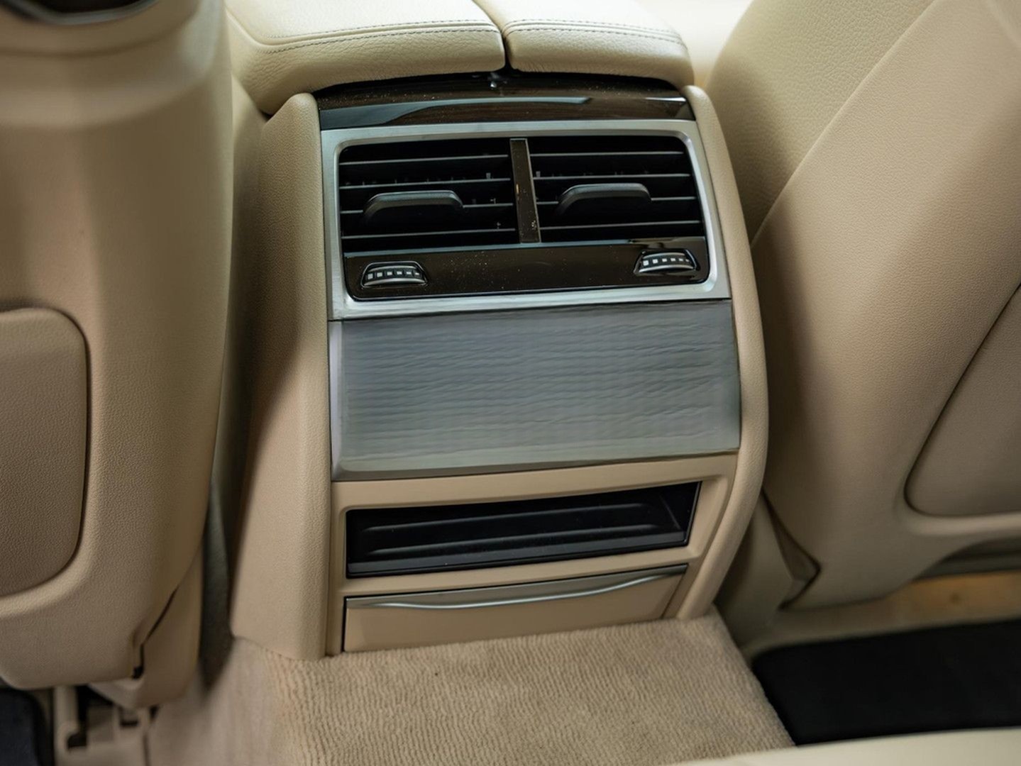 BMW 740 7-serie 740i High Executive | 56000 km | Sch foto 20