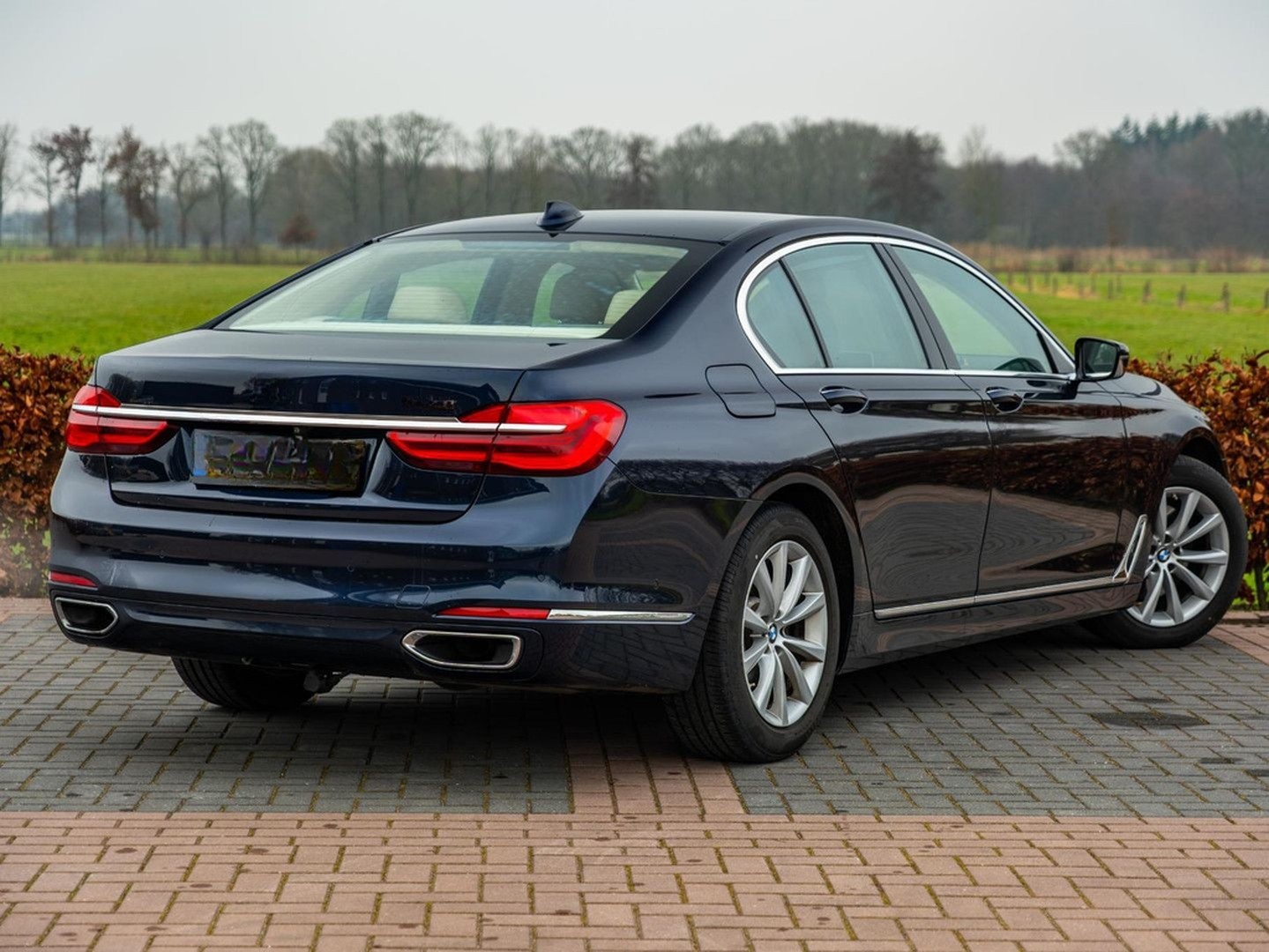 BMW 740 7-serie 740i High Executive | 56000 km | Sch foto 4