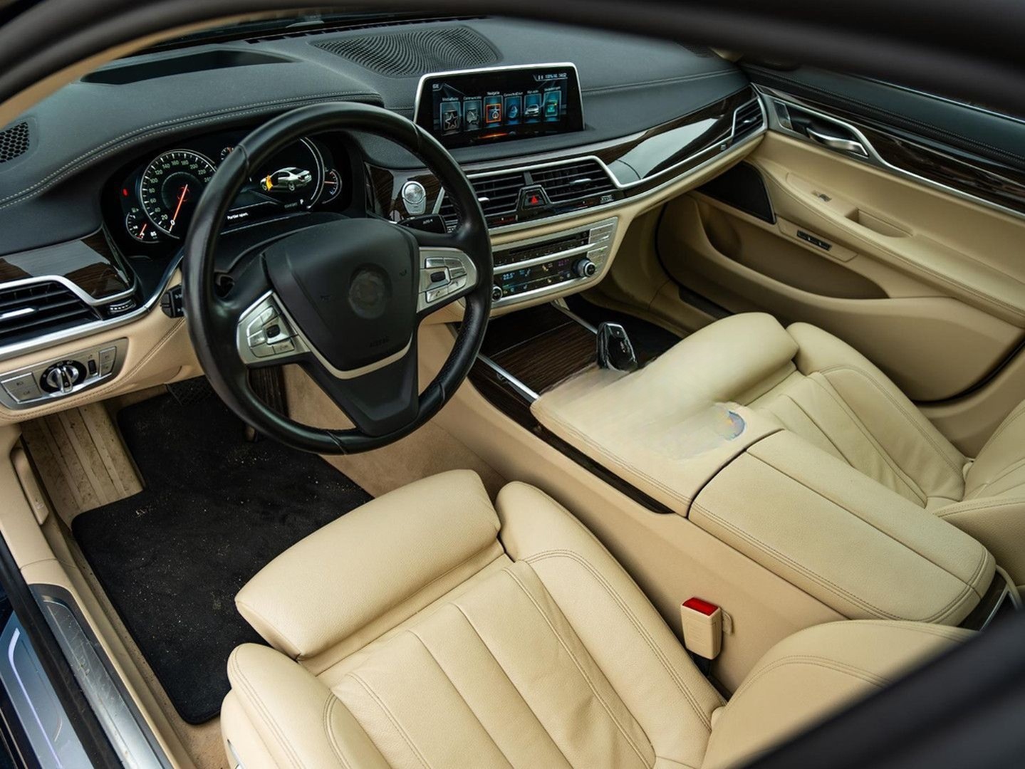 BMW 740 7-serie 740i High Executive | 56000 km | Sch foto 6