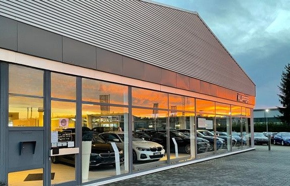 BMW 330 e Drive Tour M Sportp Pano°Ad.LED°AHK°el.Sit foto 17