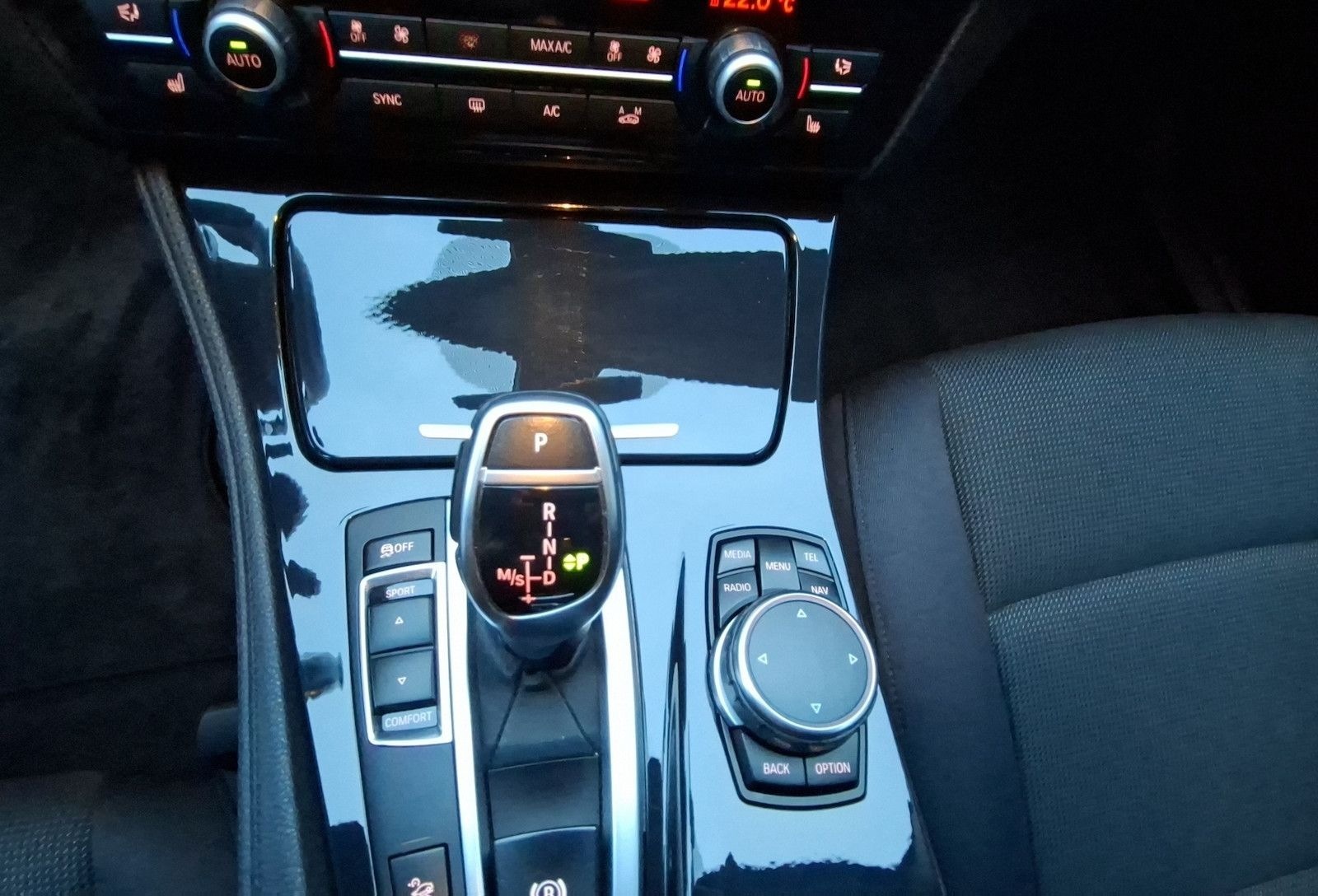 BMW 535d xDrive Standheizung/Head-Up Display/NAVI foto 15