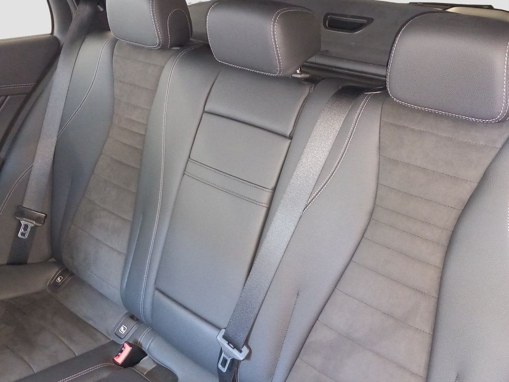 Mercedes-Benz E 400 d 4MATIC T-Modell AMG Line*Night Paket*360 foto 13