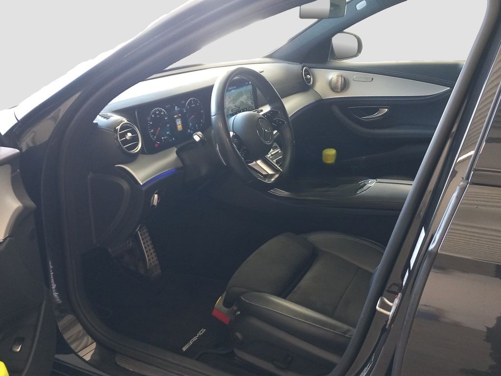 Mercedes-Benz E 400 d 4MATIC T-Modell AMG Line*Night Paket*360 foto 14