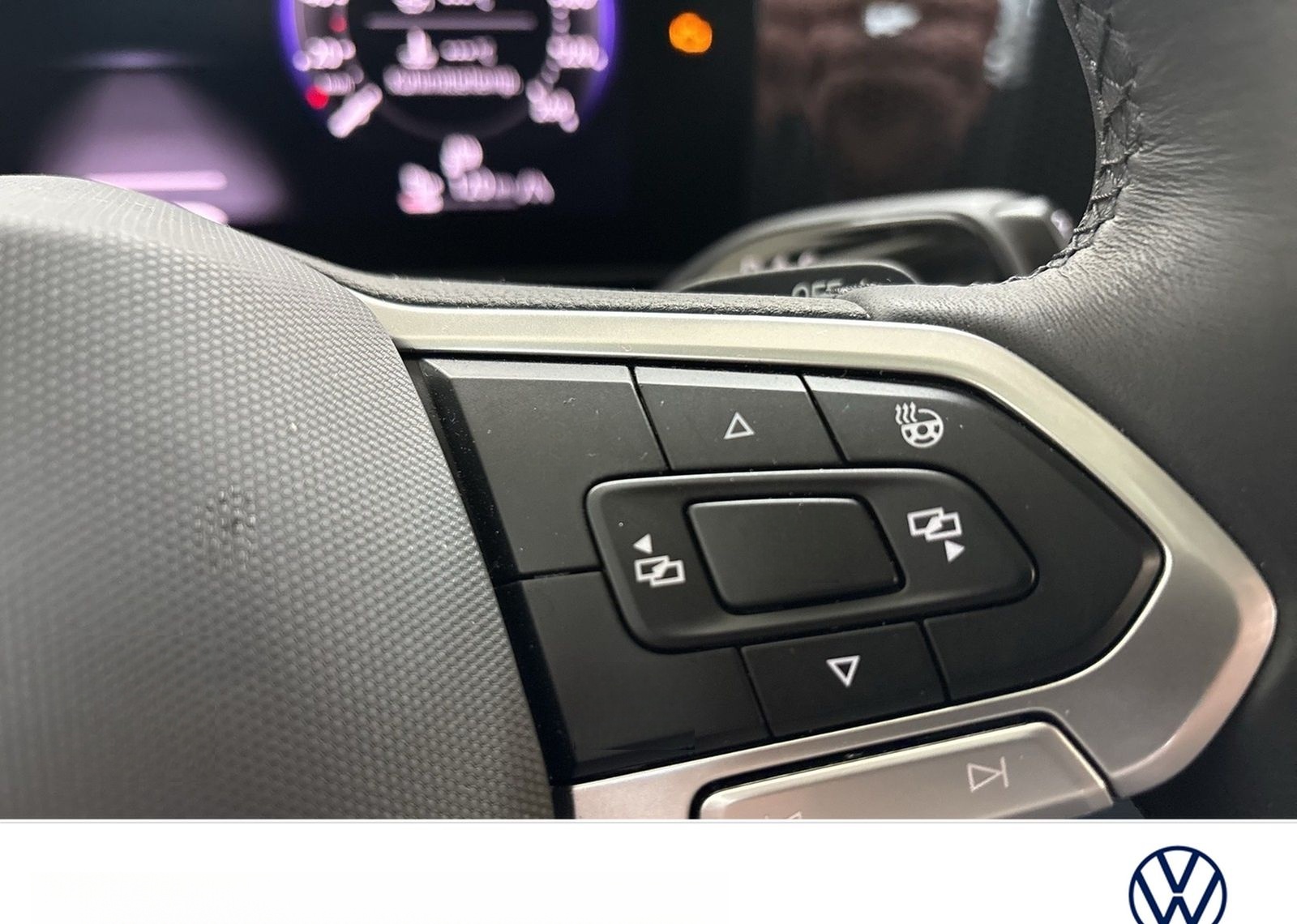 Volkswagen Tiguan 1.5 HYBRID LIFE AHK 360°CAM ACC NAVI foto 17