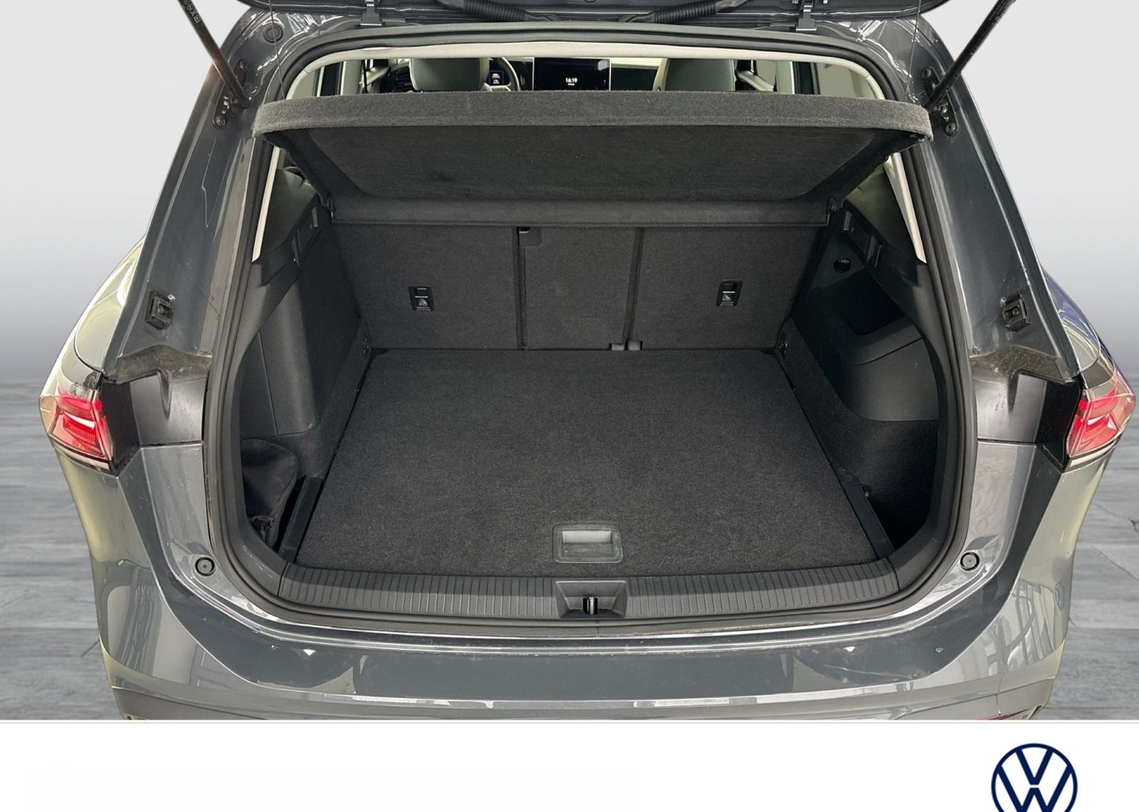 Volkswagen Tiguan 1.5 HYBRID LIFE AHK 360°CAM ACC NAVI foto 19