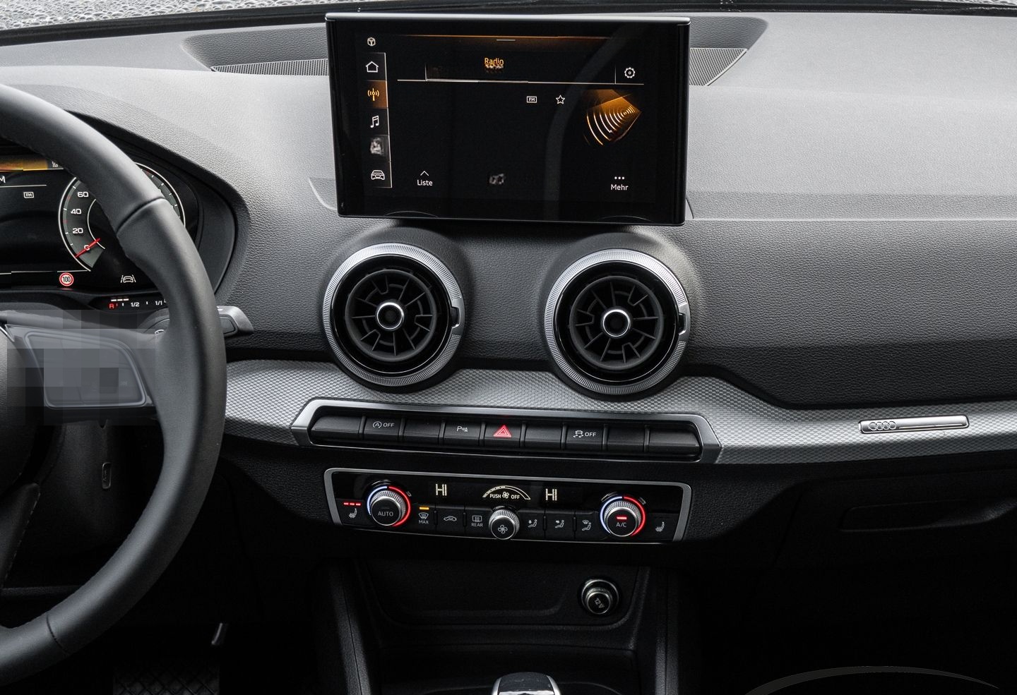 Audi Q2 35 TFSI S tronic S line SONOS Matrix ALLWETTE foto 11