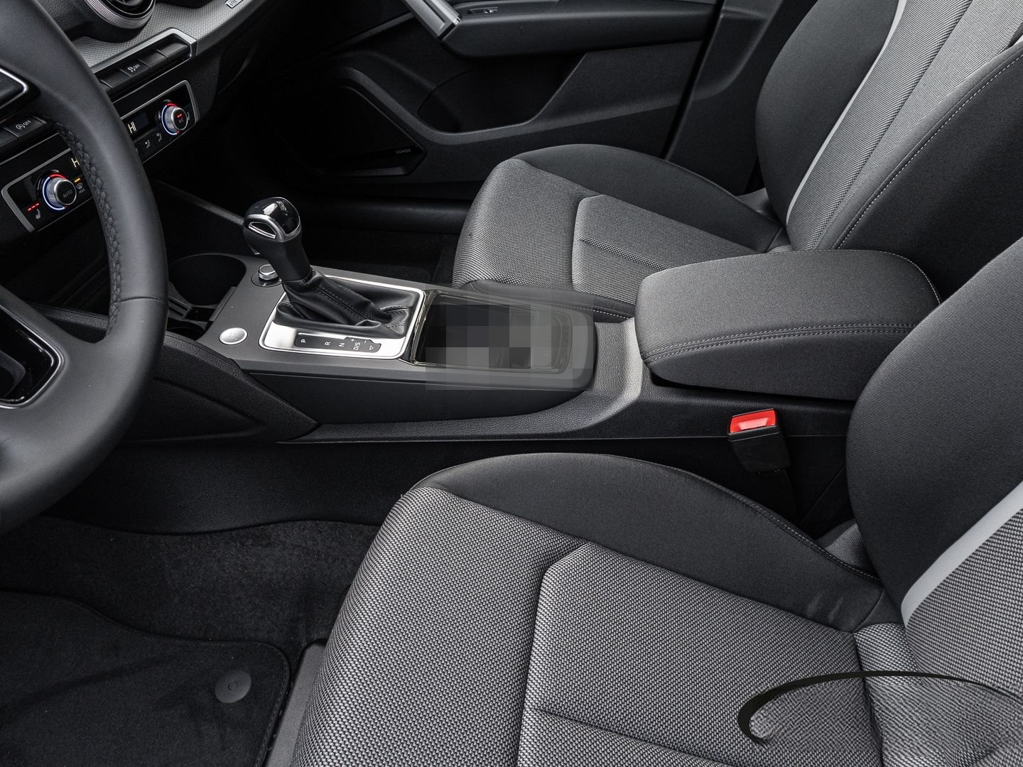Audi Q2 35 TFSI S tronic S line SONOS Matrix ALLWETTE foto 17