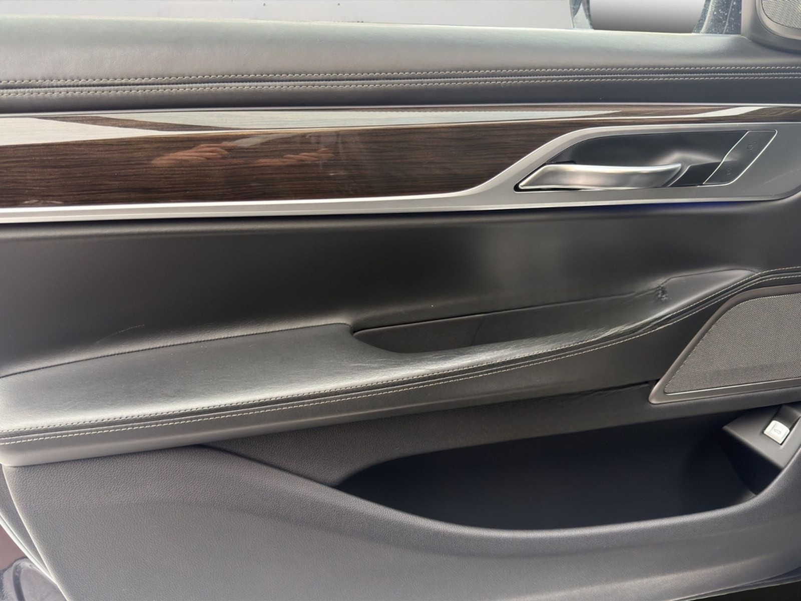 BMW 750i Massage Cam Sch Shz Navi foto 17