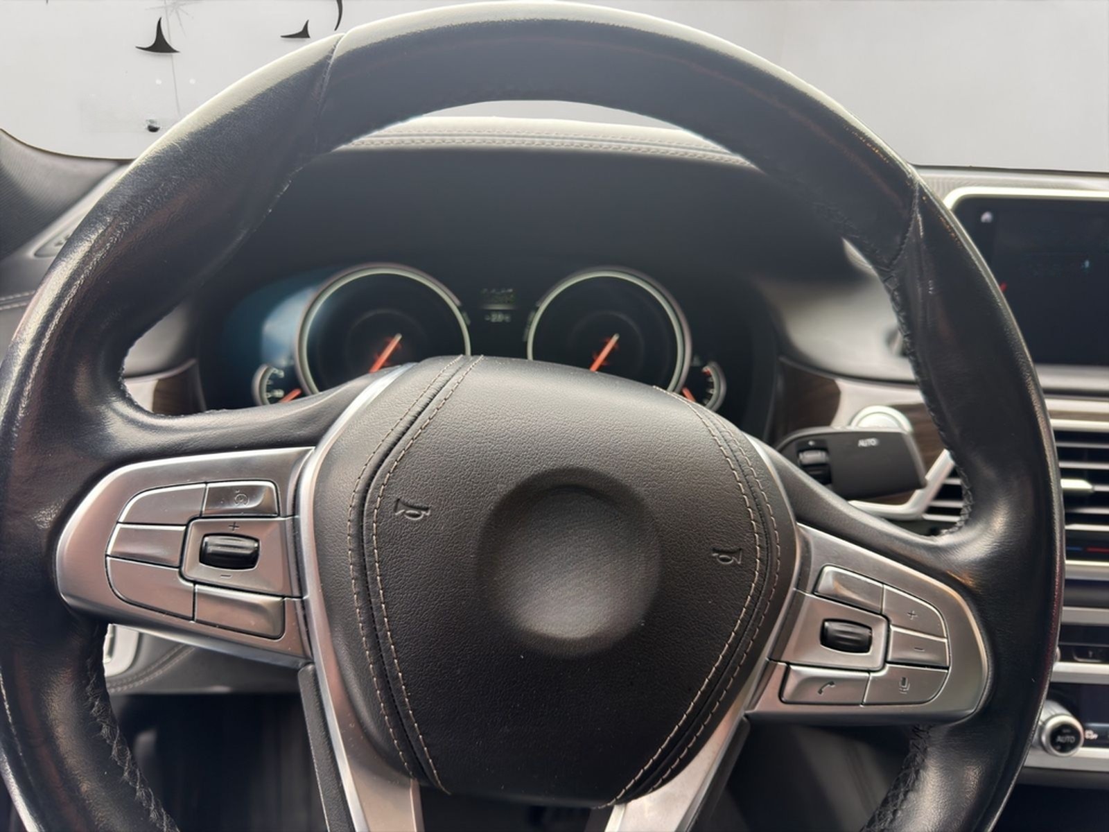 BMW 750i Massage Cam Sch Shz Navi foto 19