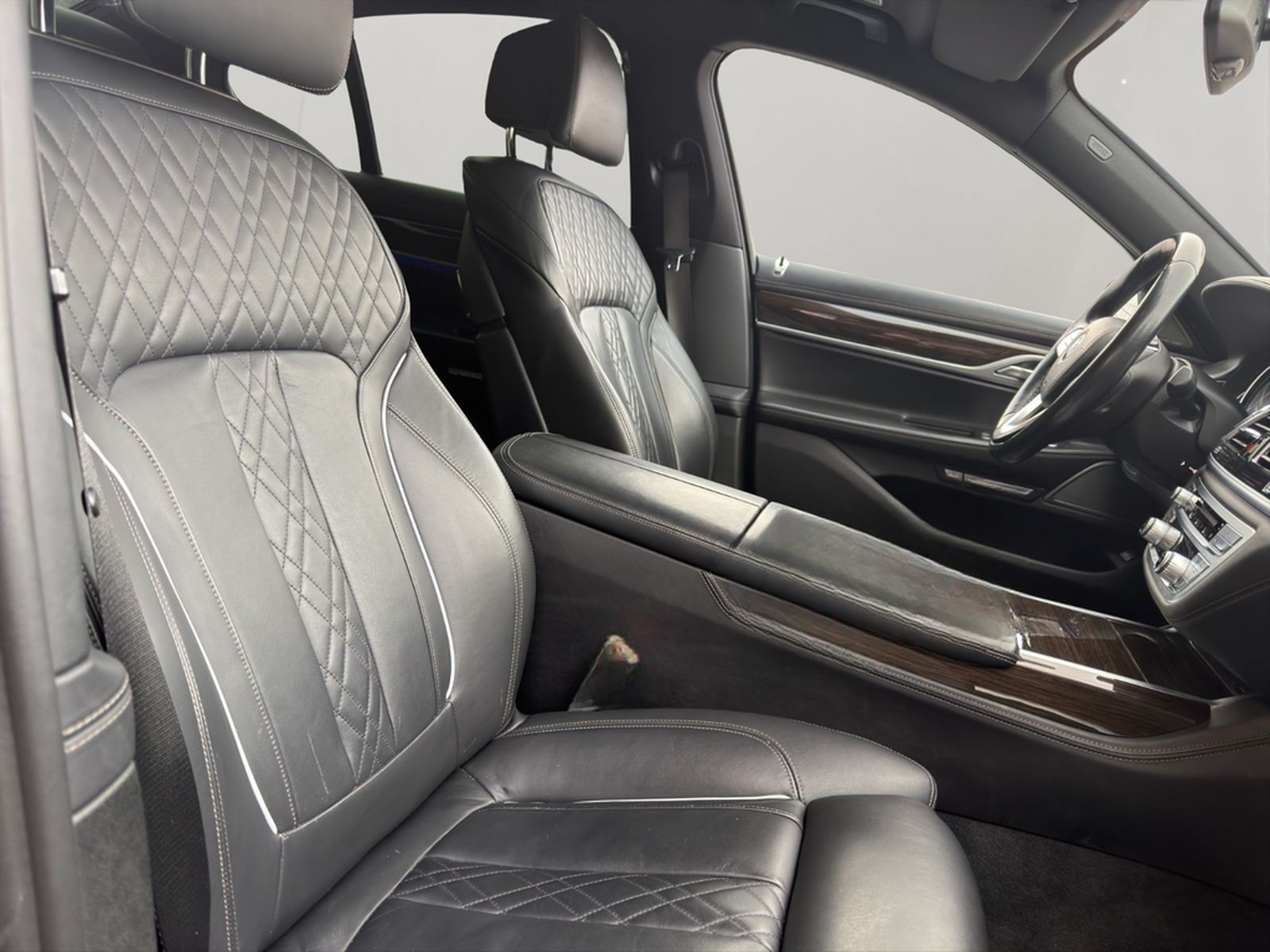 BMW 750i Massage Cam Sch Shz Navi foto 9