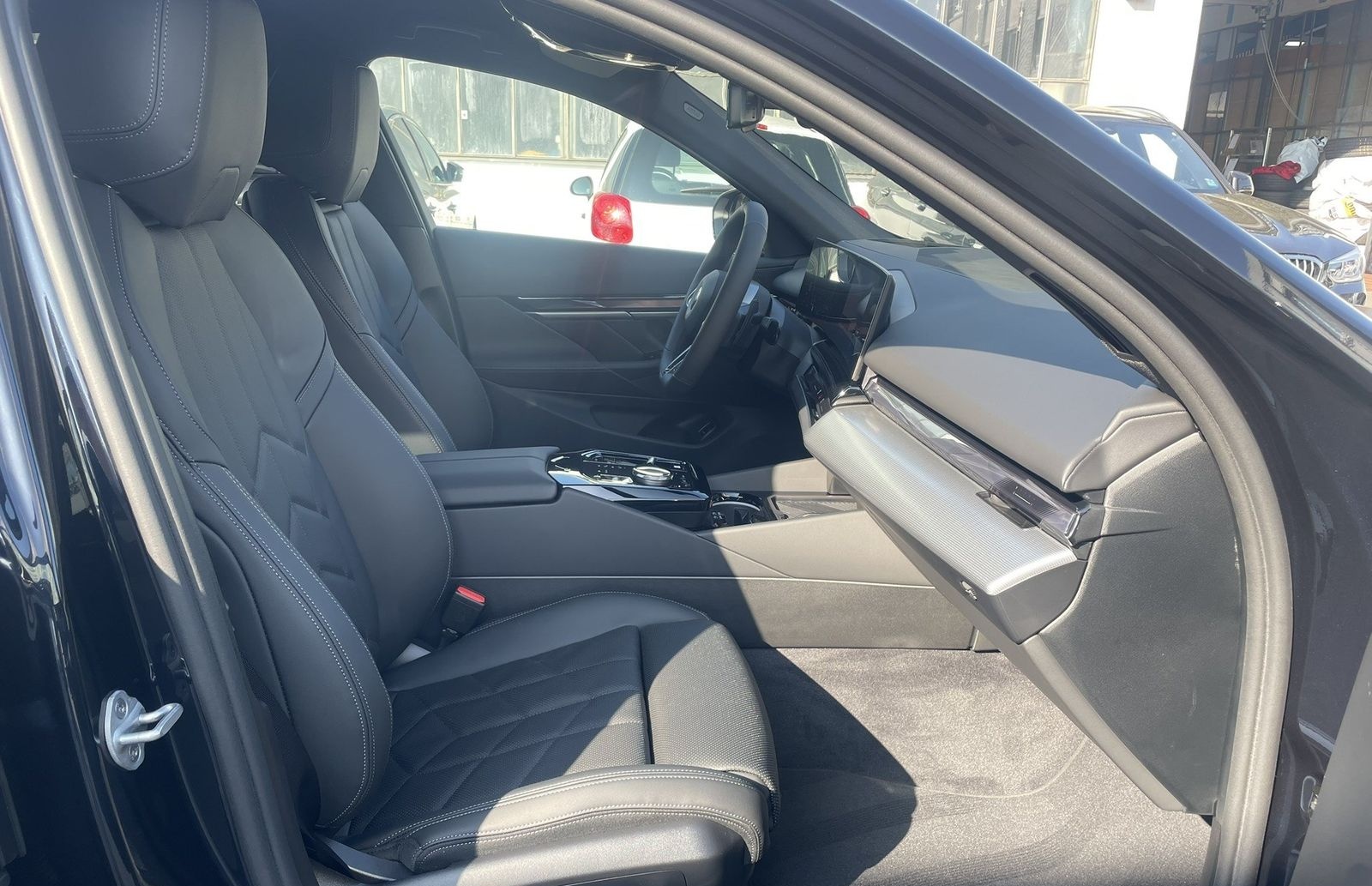 BMW 520d M Sport HeadUp AHK HarmanKardon Innovation  foto 17