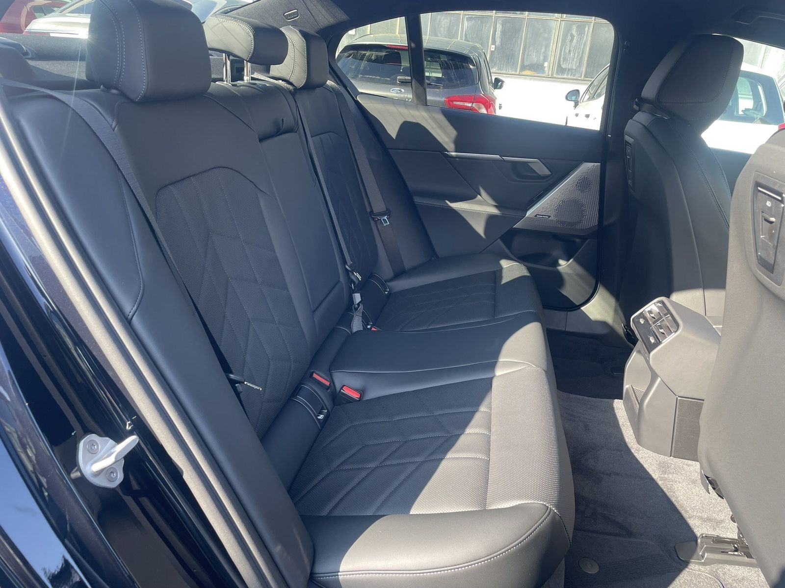 BMW 520d M Sport HeadUp AHK HarmanKardon Innovation  foto 18