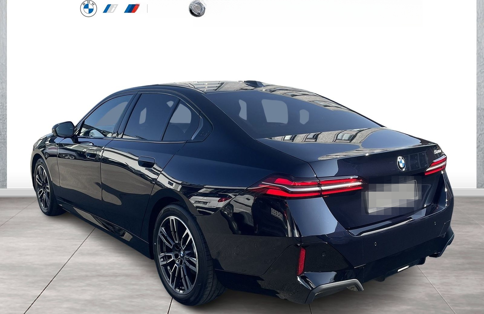 BMW 520d M Sport HeadUp AHK HarmanKardon Innovation  foto 3