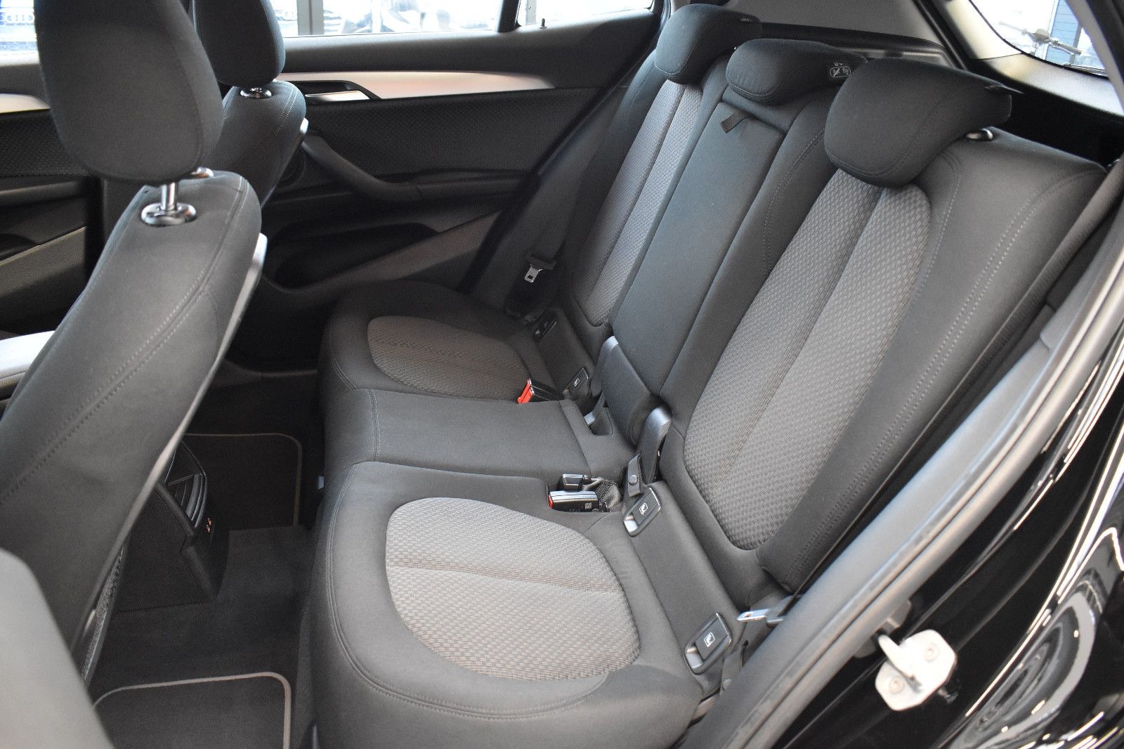 BMW X2 xDrive20d Sport-Aut LED~Navi~SpurhalteAs~PDC foto 11