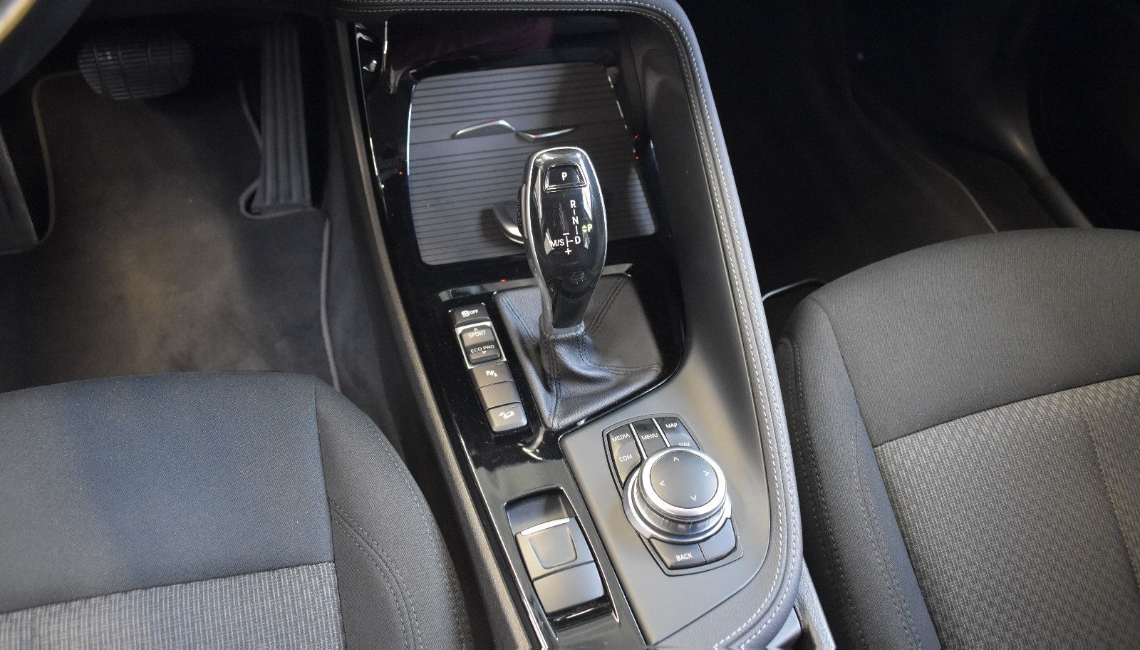 BMW X2 xDrive20d Sport-Aut LED~Navi~SpurhalteAs~PDC foto 18