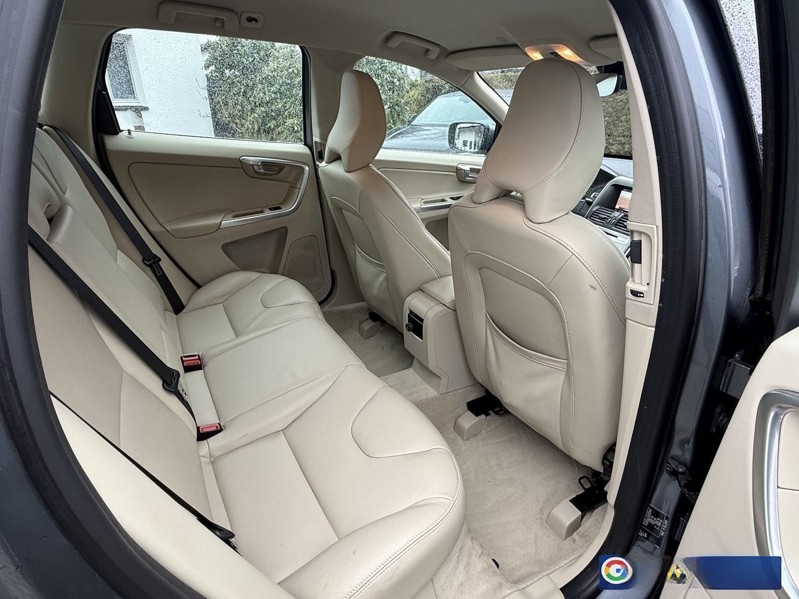 Volvo XC60 T5 Summum AWD Leder Navi Xenon Memory SHZ T foto 18