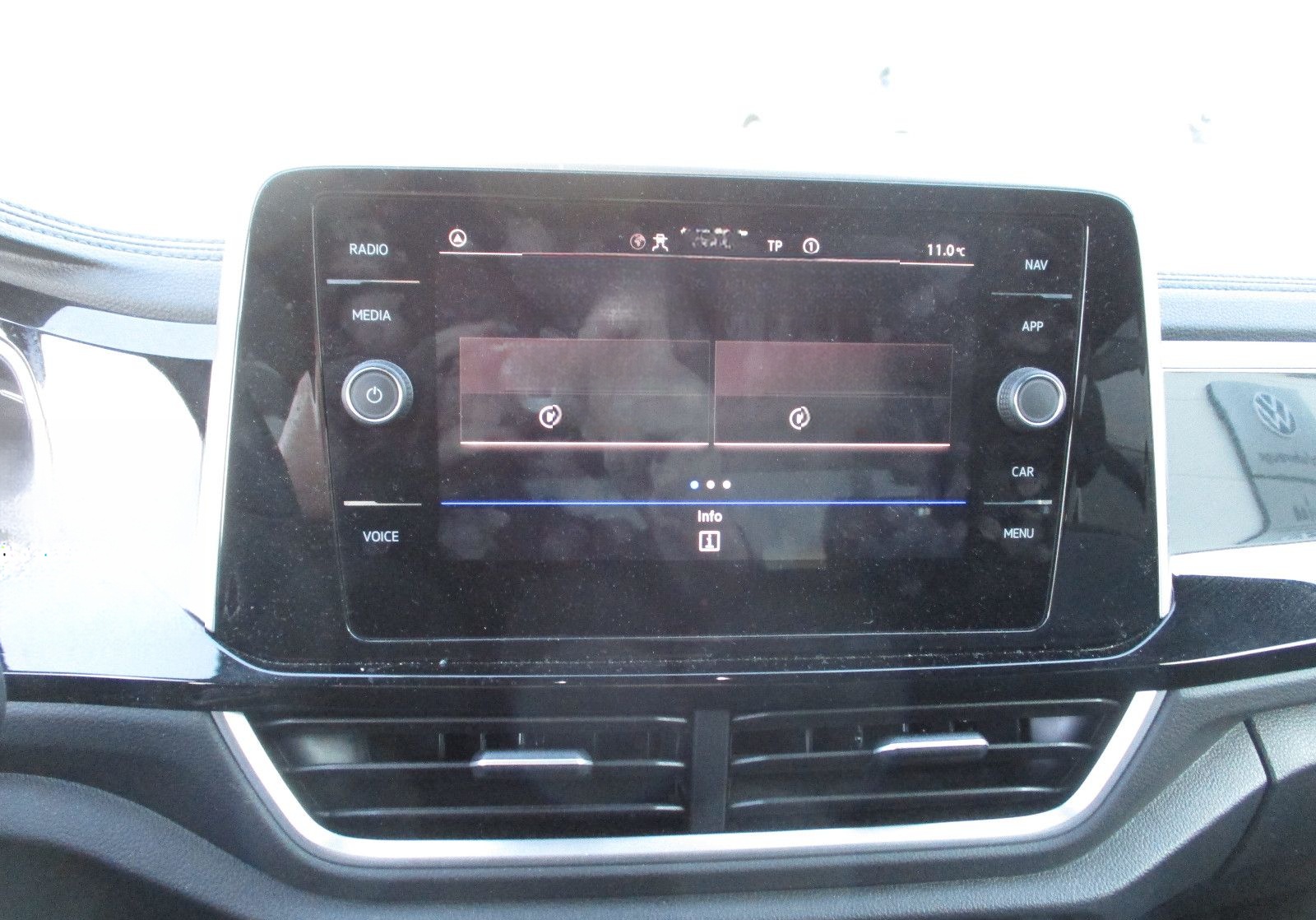 Volkswagen T-Roc R-Line DSG KAM ACC AHK LED APP-Connect foto 14