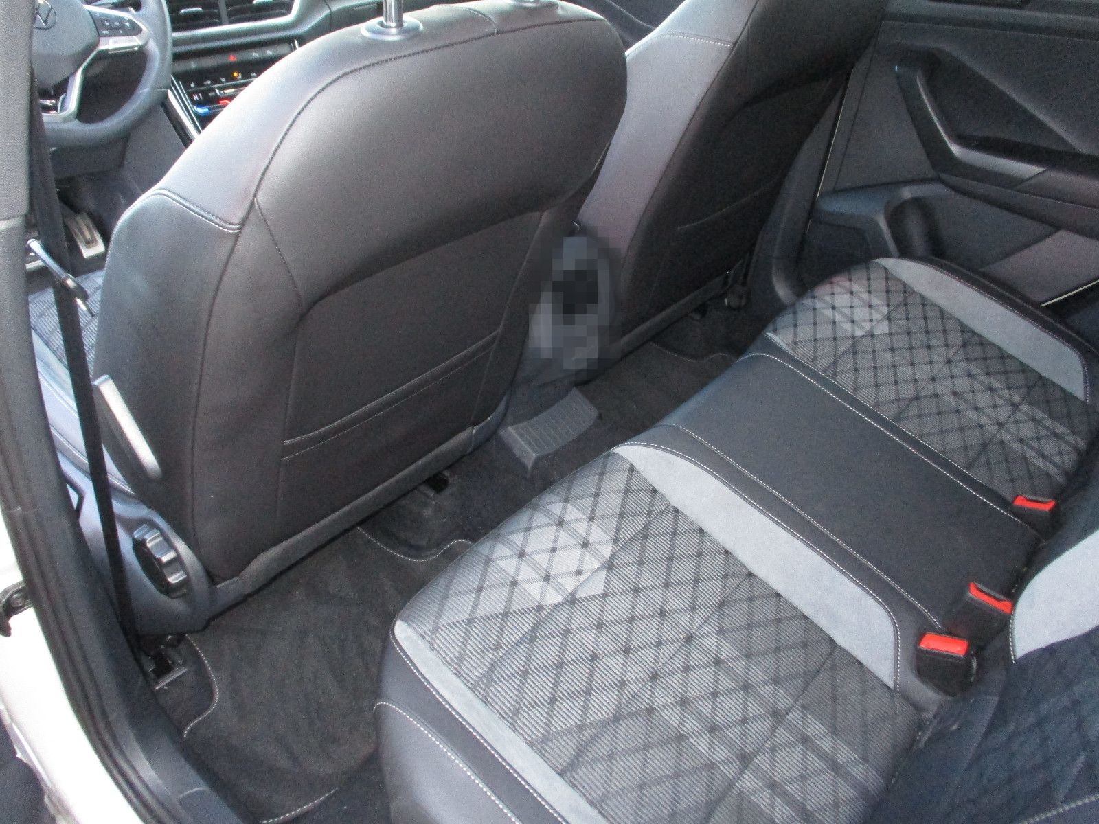 Volkswagen T-Roc R-Line DSG KAM ACC AHK LED APP-Connect foto 21