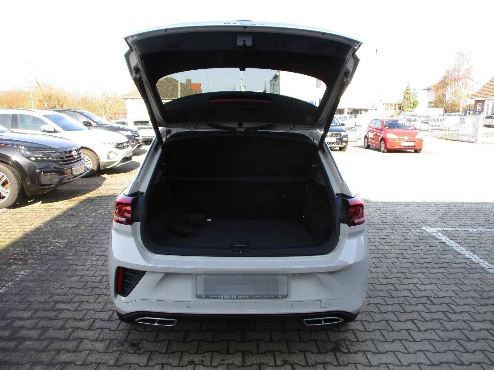 Volkswagen T-Roc R-Line DSG KAM ACC AHK LED APP-Connect foto 10