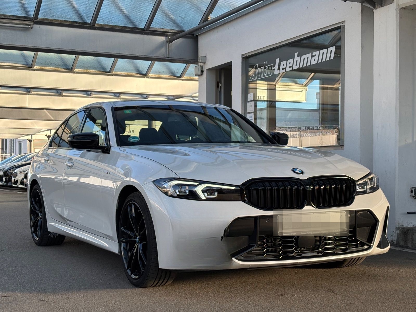 BMW 320d xDr. Lim. M-Sport GSD/ACC GARANTIE-08/2029 foto 2