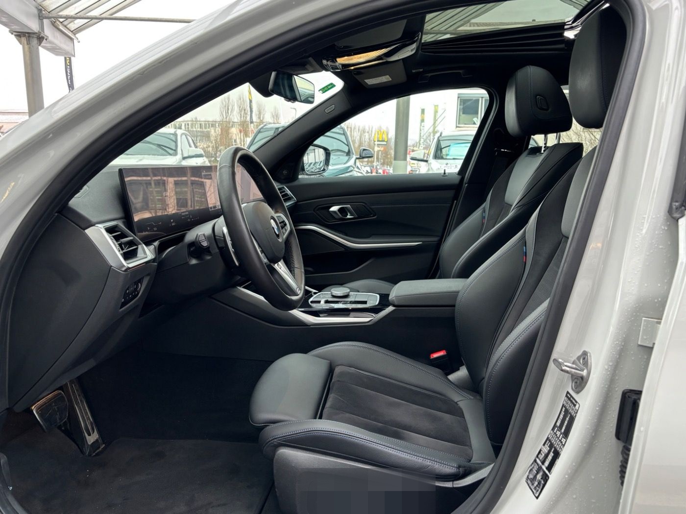 BMW 320d xDr. Lim. M-Sport GSD/ACC GARANTIE-08/2029 foto 17