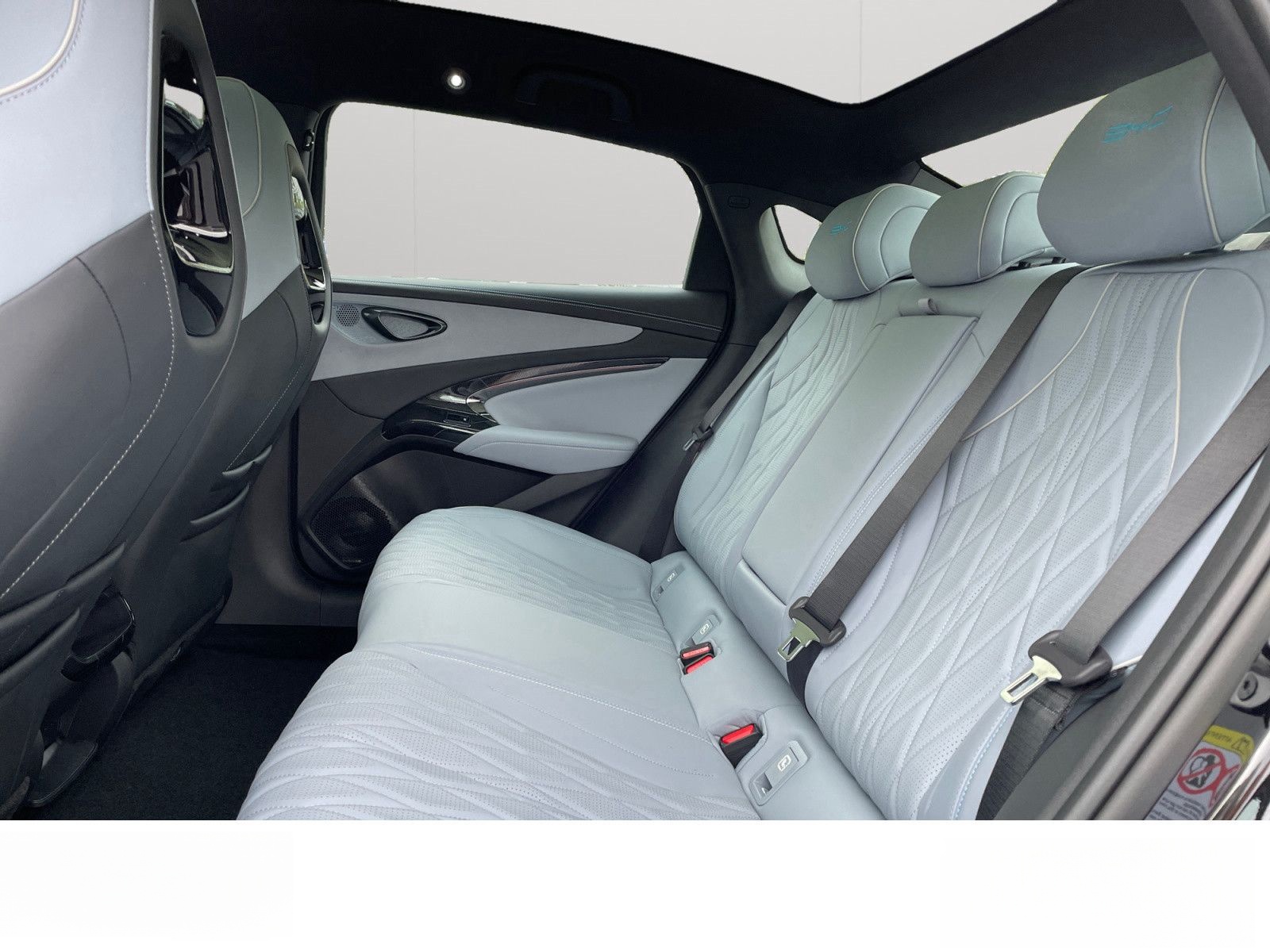 BYD SEAL Comfort  foto 11