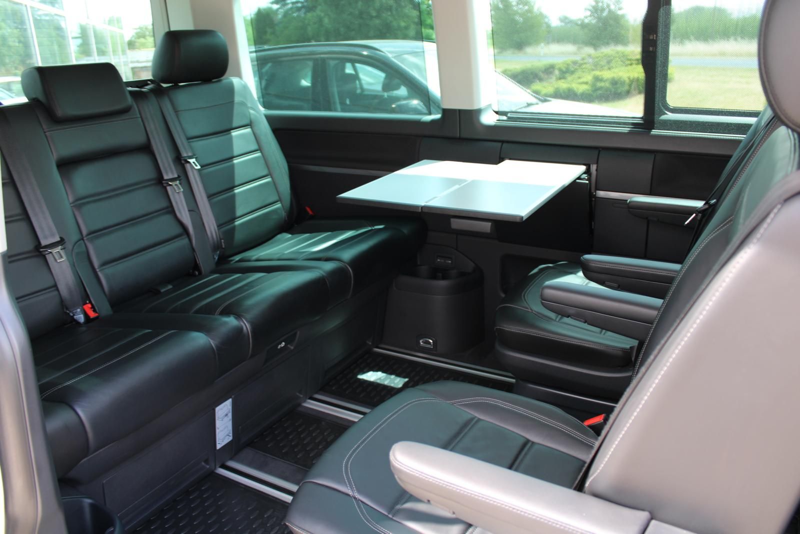 Volkswagen T6.1 Multivan GENERATION SIX *200 PS*Leder*7-Sit foto 6